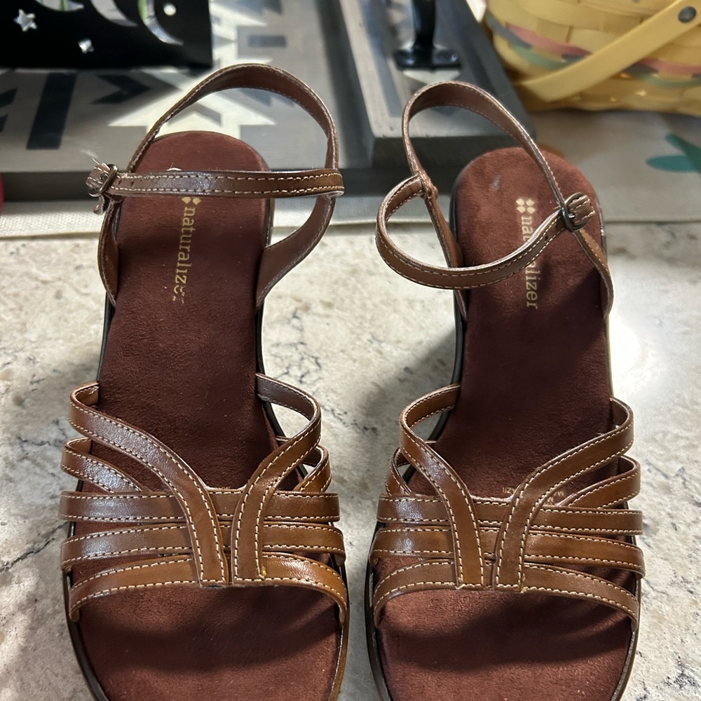 Naturalizer Brown Leather Comfort Sandals